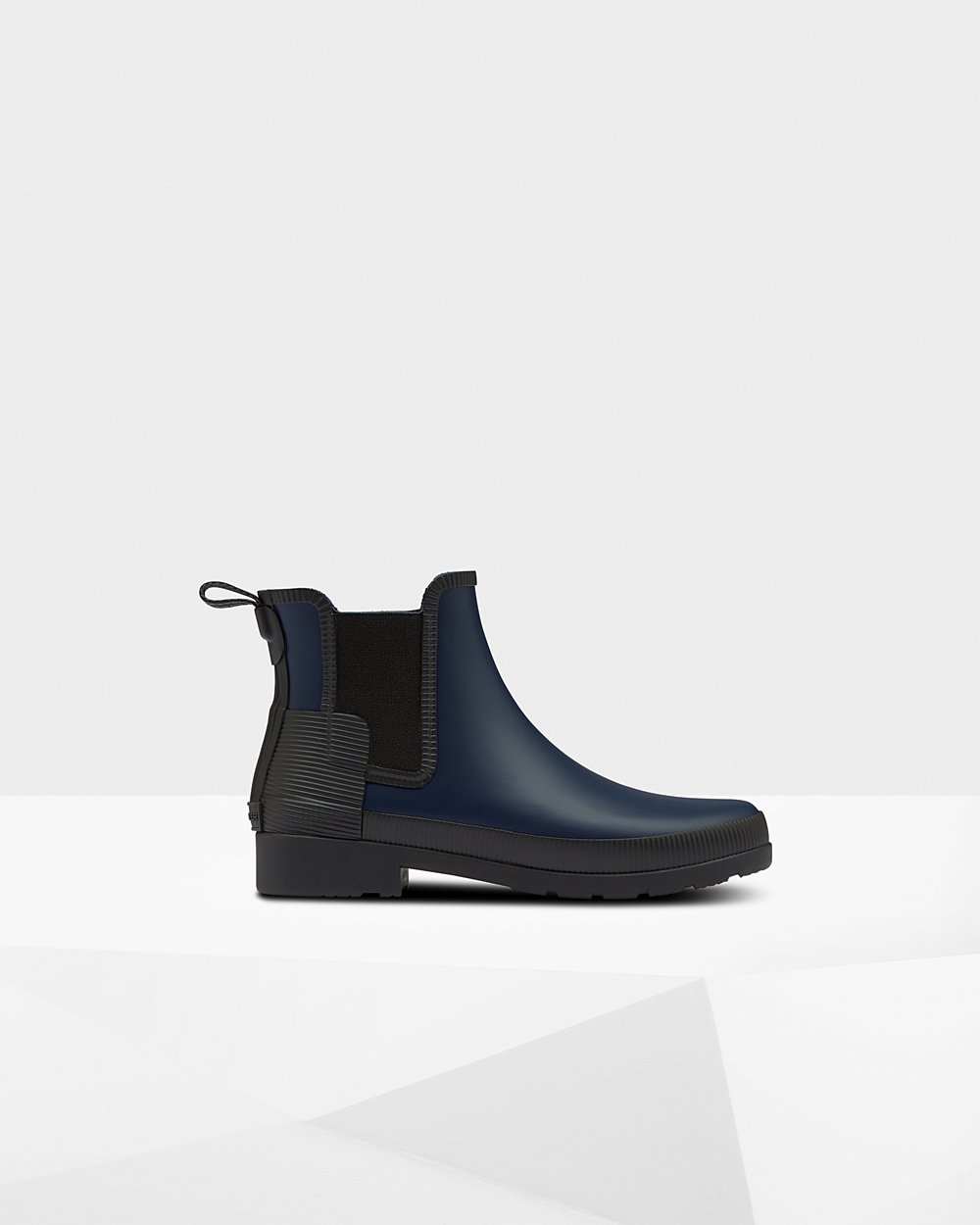 Botas Chelsea Hunter Feminina Azul Marinho/Pretas - Refined Texture Block Slim Fit - 49QGHBXZL